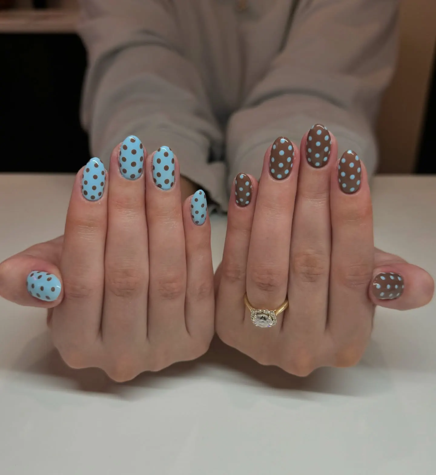 Two Handed Polka Dot Nail